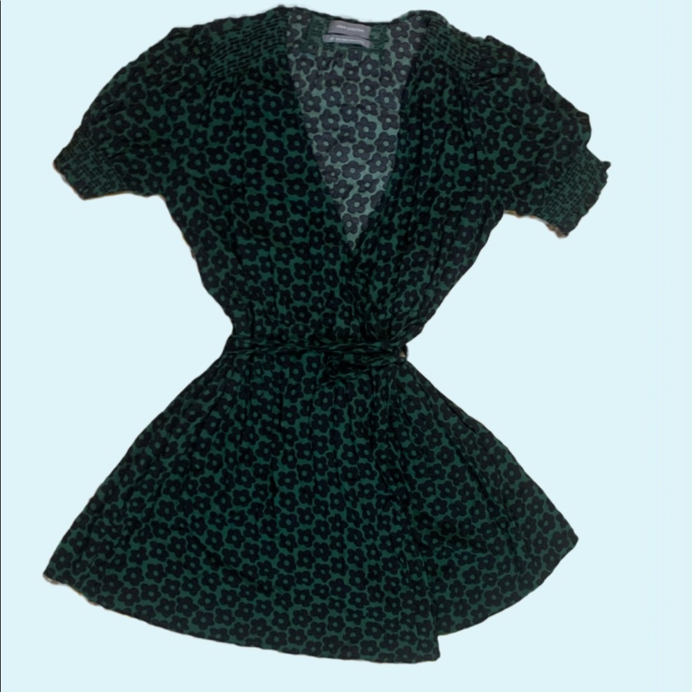 Urban outfitters BDG mini floral print green and black dress size Small